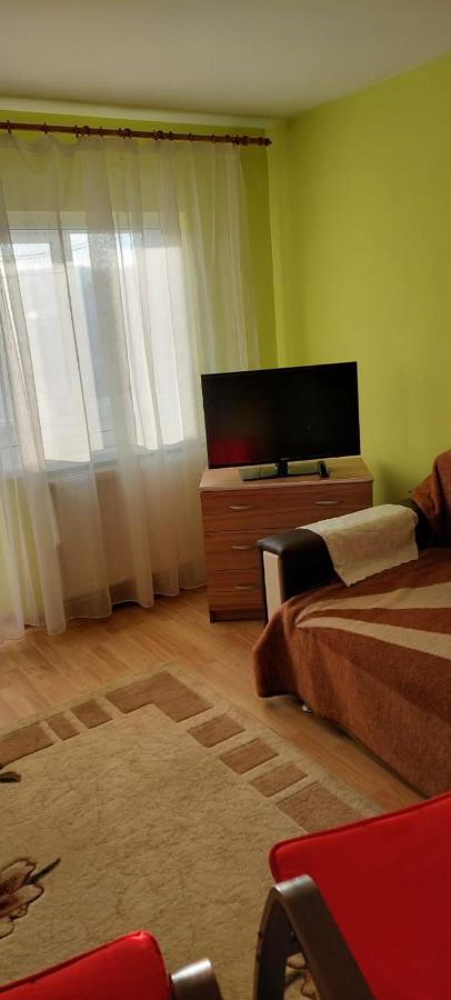 Fely Room Петрошани Экстерьер фото